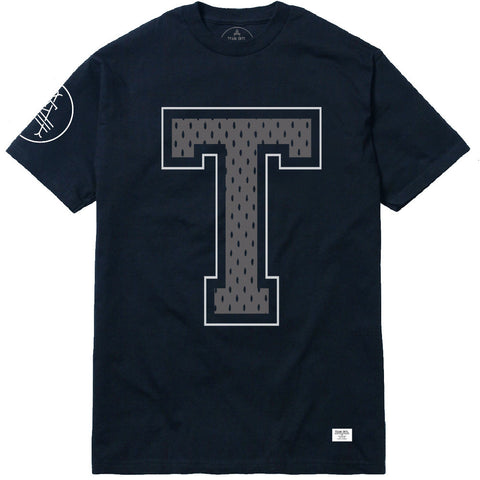 Outline Tee Navy